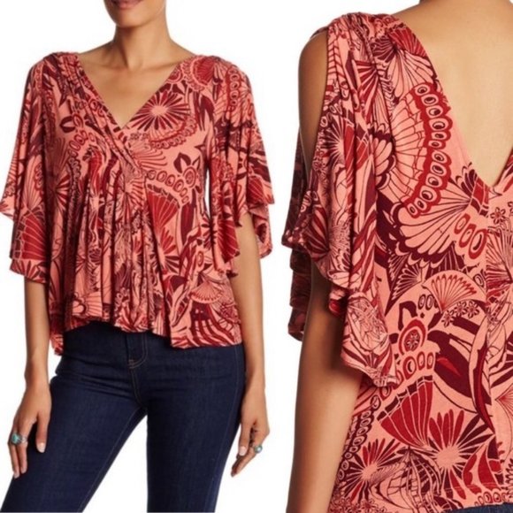 Free People Tops - Free People Cold Shoulder Cropped Knit Top